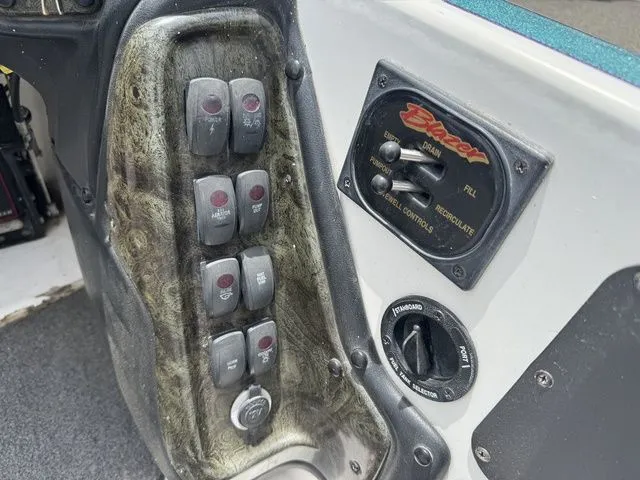 Slide: The Image of Blazer 202 Pro-V 2005 - 36