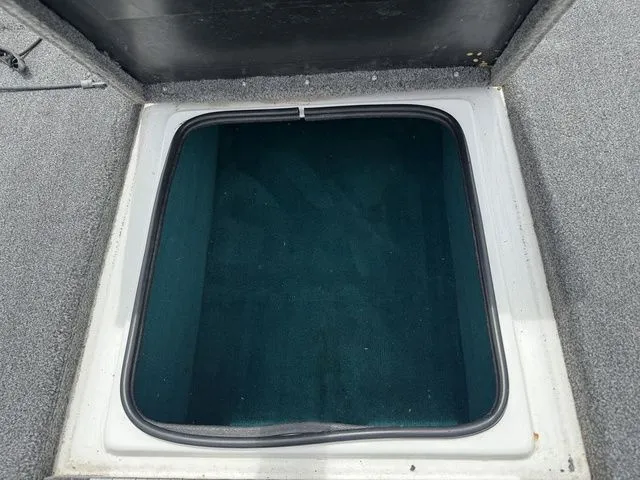 Slide: The Image of Blazer 202 Pro-V 2005 - 44