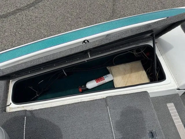 Slide: The Image of Blazer 202 Pro-V 2005 - 46