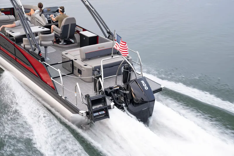 Slide: The Image of Barletta Corsa 25 UE 2026 pontoon boat on water. - 6