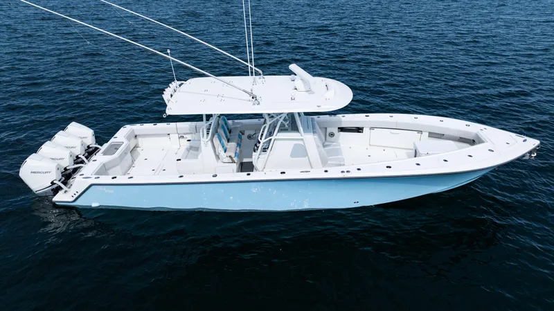 Slide: The Image of SeaVee 390 2021 - 53