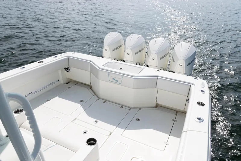 Slide: The Image of SeaVee 390 2021 - 59