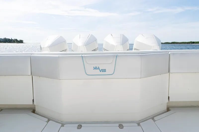 Slide: The Image of SeaVee 390 2021 - 63