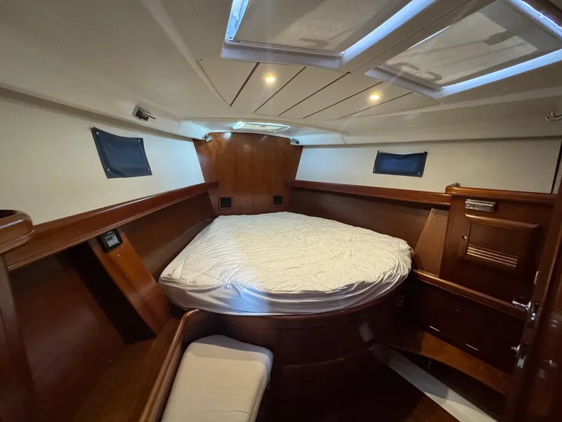 Slide: The Image of Luxurious cabin interior of 2005 Beneteau Oceanis Clipper 473 yacht with wooden finish. - 41