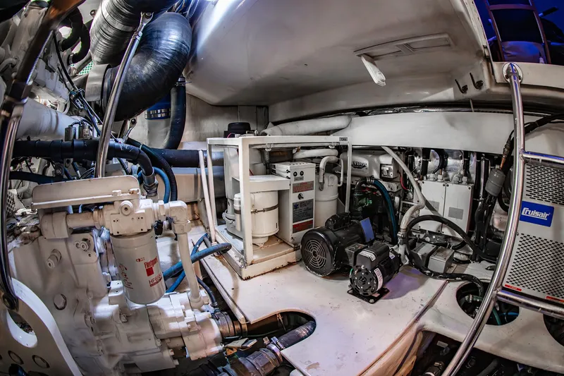 Slide: The Image of Ocean 57 Super Sport 2004 - 52