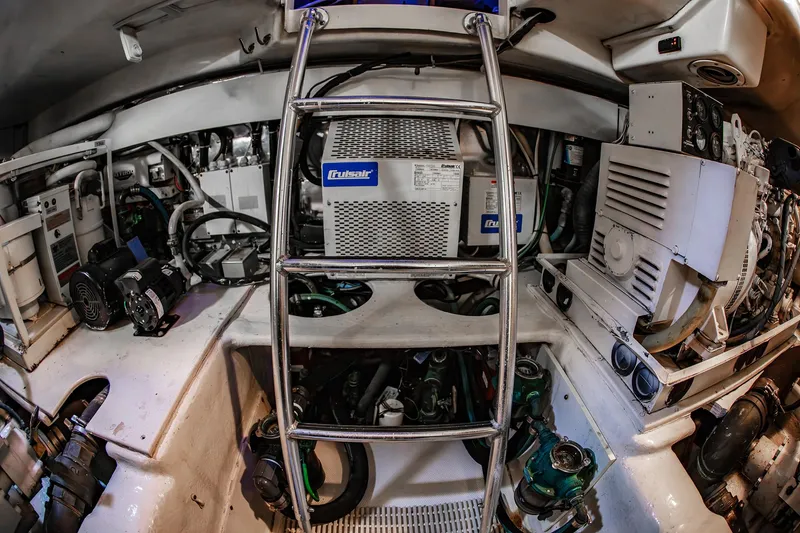 Slide: The Image of Ocean 57 Super Sport 2004 - 54