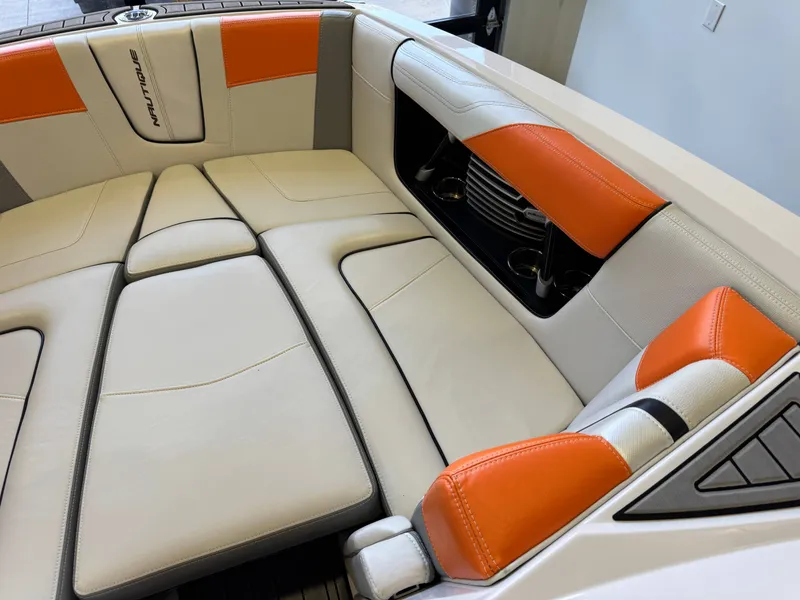 Slide: The Image of Nautique Super Air Nautique G23 2013 - 18