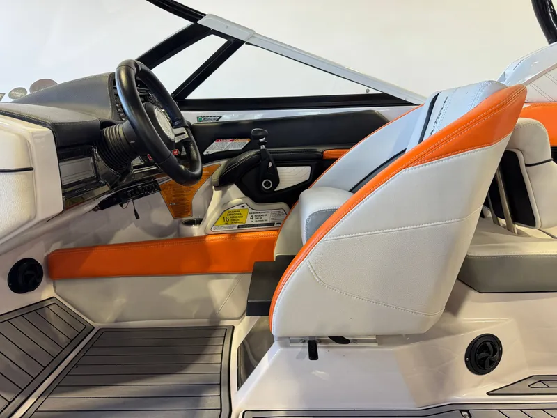 Slide: The Image of Nautique Super Air Nautique G23 2013 - 23