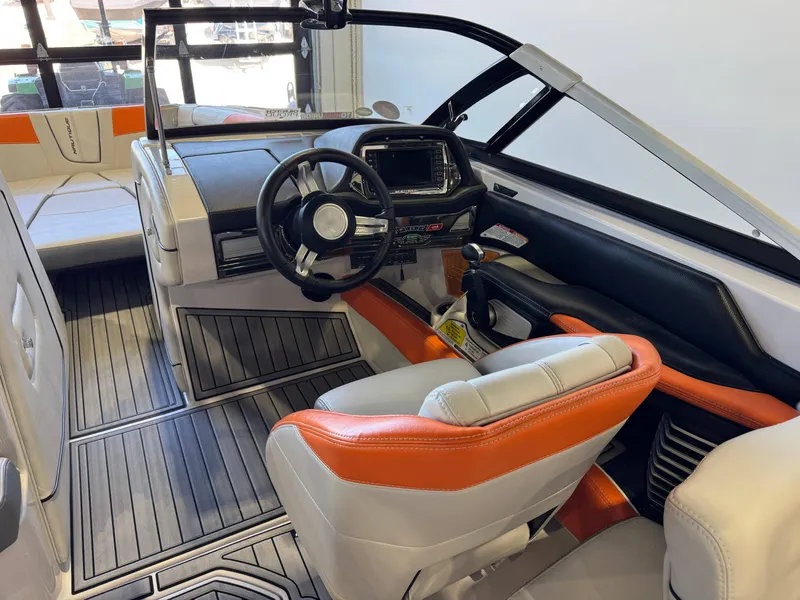 Slide: The Image of Nautique Super Air Nautique G23 2013 - 24