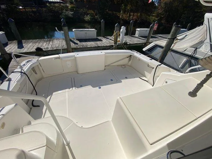 Slide: The Image of Silverton 50 Convertible - 14