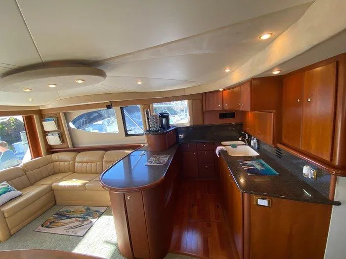 Slide: The Image of Silverton 50 Convertible - 32