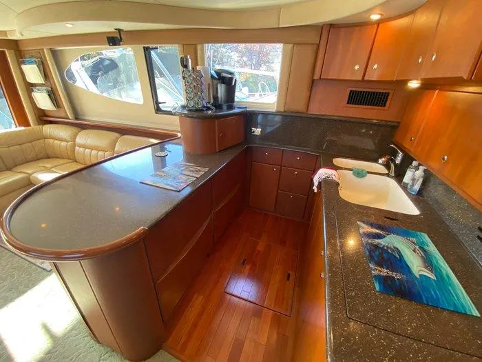 Slide: The Image of Silverton 50 Convertible - 38