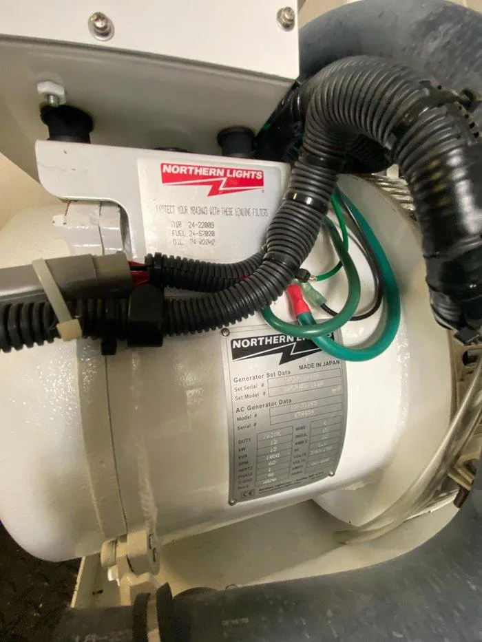 Slide: The Image of Silverton 50 Convertible - 47