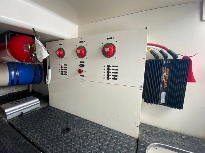 Slide: The Image of Silverton 50 Convertible - 57