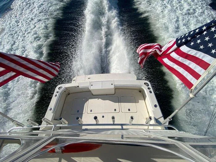 Slide: The Image of Silverton 50 Convertible - 6