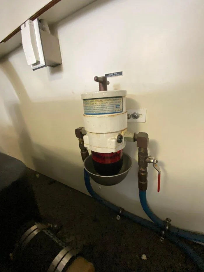 Slide: The Image of Silverton 50 Convertible - 60