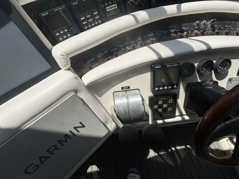 Slide: The Image of Sea Ray 500 Sundancer 1996 - 137