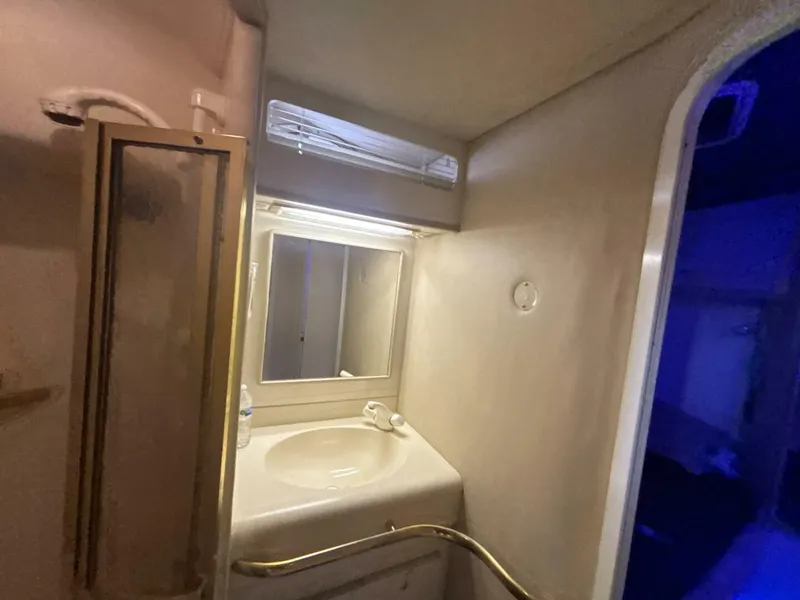 Slide: The Image of Sea Ray 500 Sundancer 1996 - 76