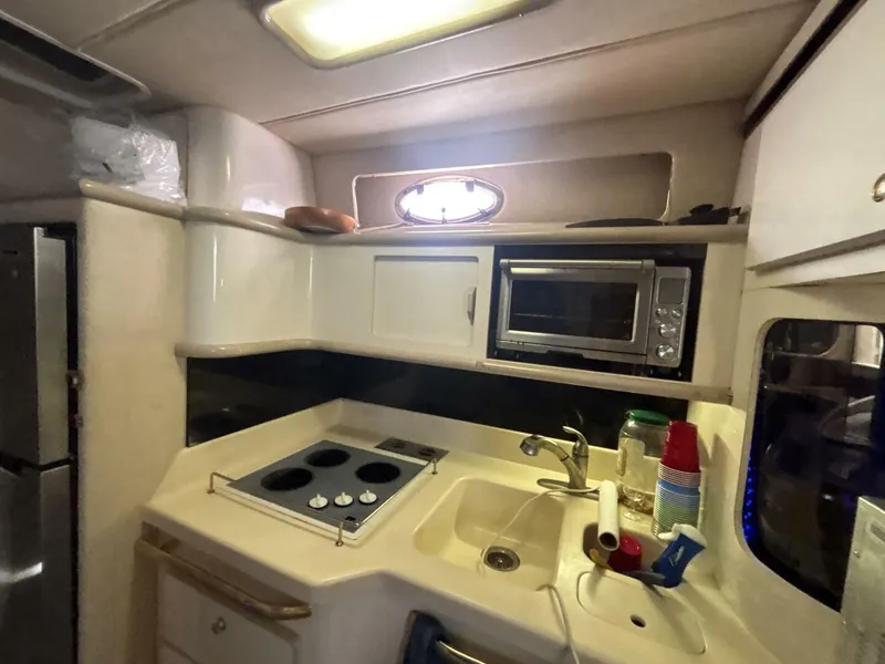 Slide: The Image of Sea Ray 500 Sundancer 1996 - 94