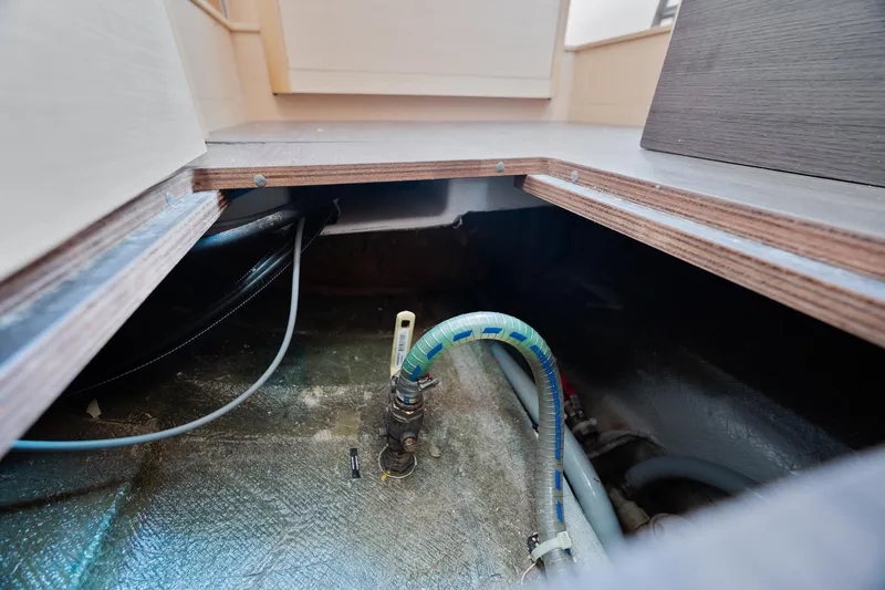 Slide: The Image of Lagoon 42 2017 - 66