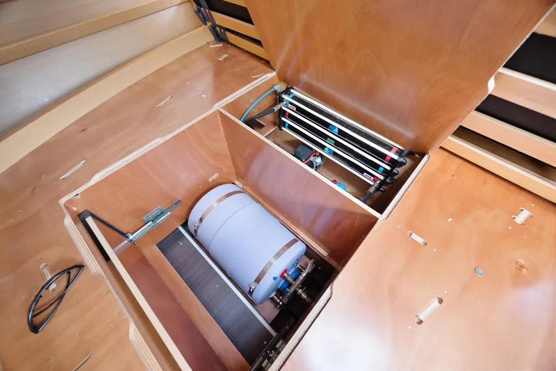 Slide: The Image of Lagoon 42 2017 - 70