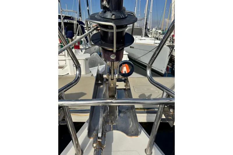 Slide: The Image of Beneteau Oceanis 48 sailboat bow detail, 2016 model, docked in marina. - 38