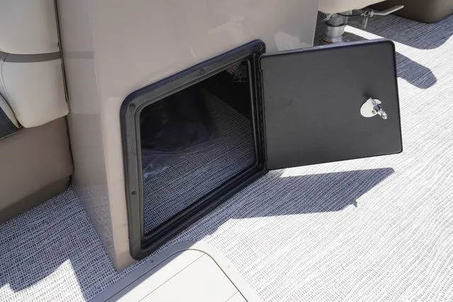 Slide: The Image of SunCatcher Select 324RC 2025 - 11