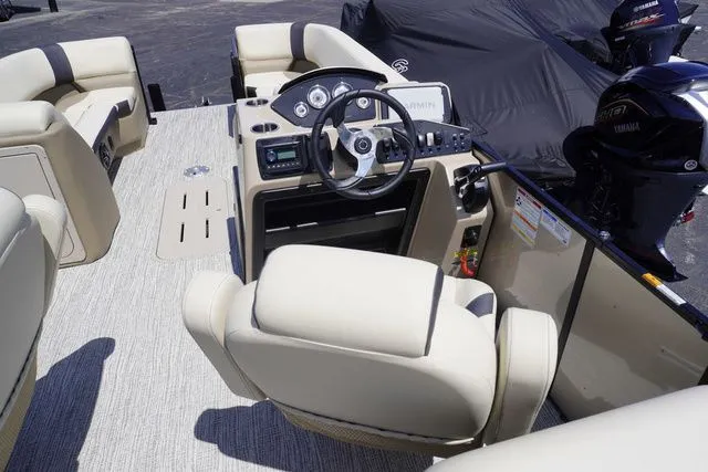 Slide: The Image of SunCatcher Select 324RC 2025 - 12