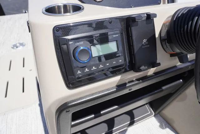 Slide: The Image of SunCatcher Select 324RC 2025 - 14