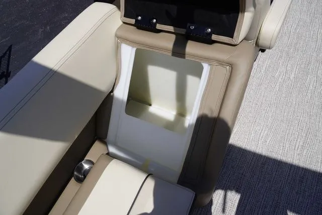 Slide: The Image of SunCatcher Select 324RC 2025 - 23