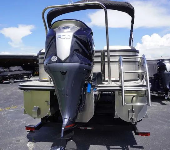 Slide: The Image of SunCatcher Select 324RC 2025 - 27