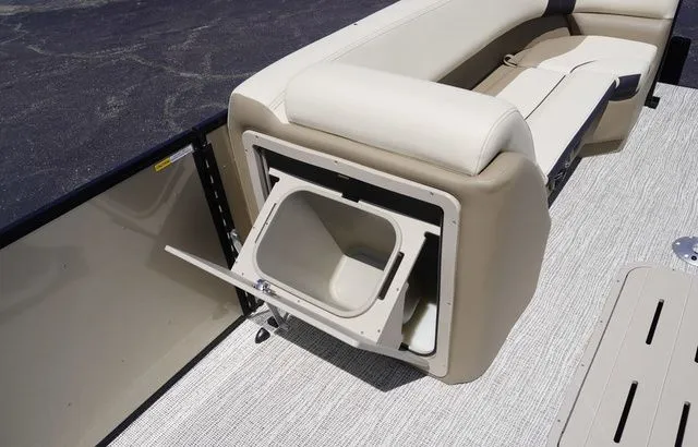 Slide: The Image of SunCatcher Select 324RC 2025 - 9