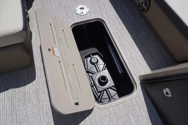 Slide: The Image of SunCatcher Select 324SS 2025 - 16