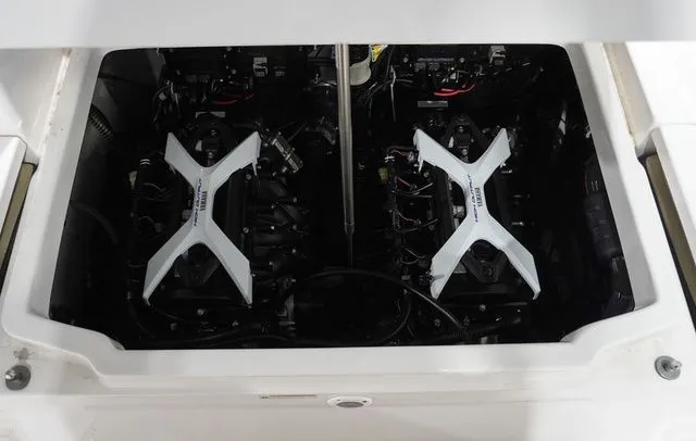 Slide: The Image of Yamaha 222 FSH SPORT-POWDER BLUE-ALUMINUM 2024 - 15