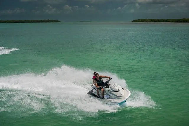 Slide: The Image of Yamaha VX Cruiser HO 2025 - 10