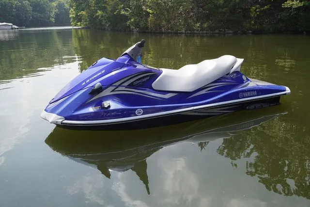 Slide: The Image of Yamaha WaveRunner VX 2008 - 3
