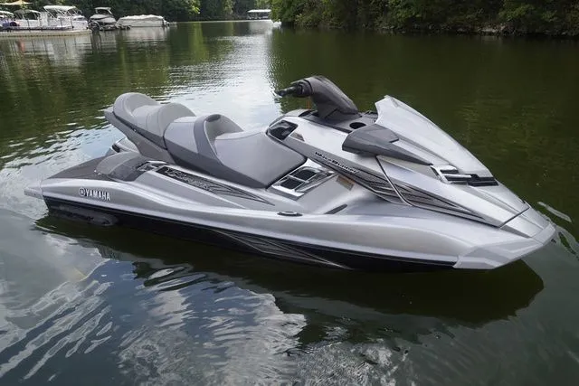 Slide: The Image of Yamaha FX CR 2012 - 5