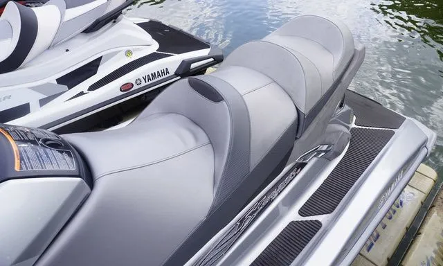 Slide: The Image of Yamaha FX CR 2012 - 9