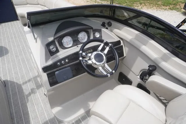 Slide: The Image of Harris Solstice DC 250 2017 - 12