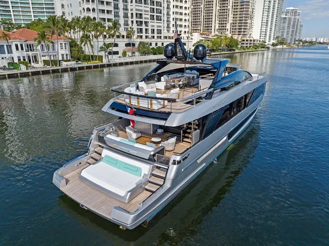 Slide: The Image of Riva 76' Perseo Super 2024 - 150