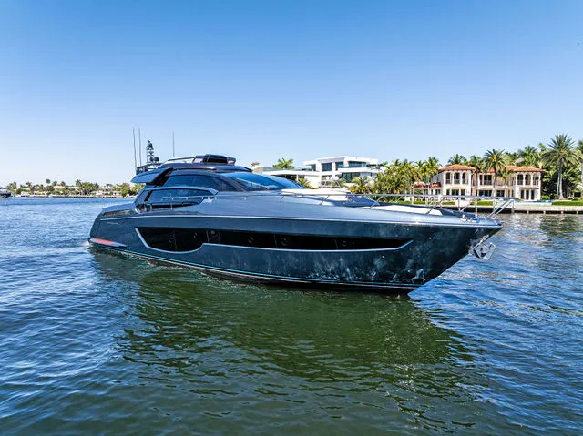 Slide: The Image of Riva 76' Perseo Super 2024 - 104