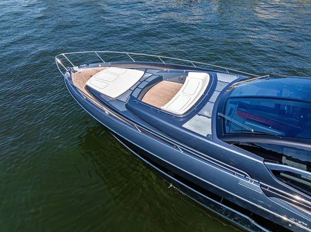 Slide: The Image of Riva 76' Perseo Super 2024 - 111