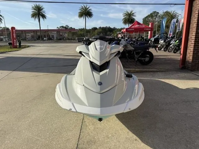 Slide: The Image of Yamaha VX1900B-BB 2025 - 3