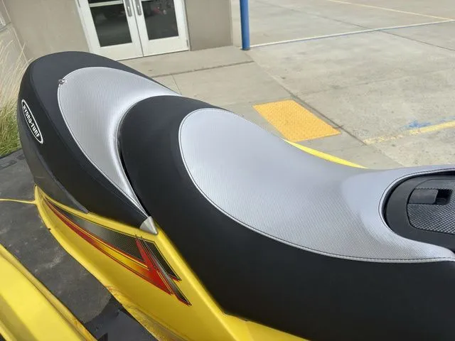 Slide: The Image of Sea-Doo GTX 2004 - 4