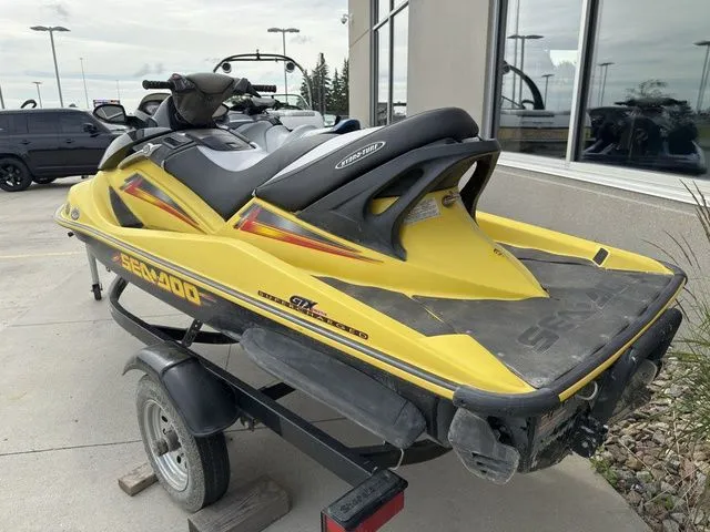Slide: The Image of Sea-Doo GTX 2004 - 7