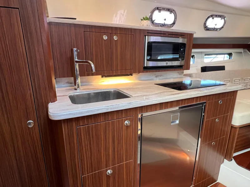 Slide: The Image of Pursuit OS 355 Offshore 2023 - 50