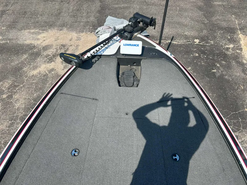 Slide: The Image of Bow of 2018 Nitro Z19 boat with trolling motor and shadow on deck. - 5