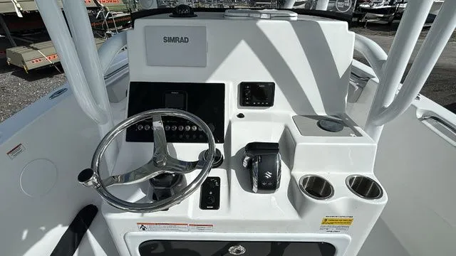 Slide: The Image of Sea Pro 222 Center Console 2025 - 12