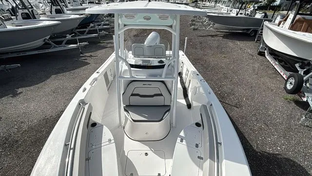 Slide: The Image of Sea Pro 222 Center Console 2025 - 22