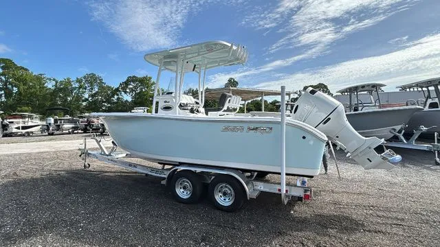 Slide: The Image of Sea Pro 222 Center Console 2025 - 6